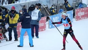 Biatlonová štafeta v Ruhpoldingu hore nohami. Slovensko s najlepším umiestnením