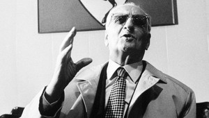 Zlodeji chceli ukradnúť telo Enza Ferrariho