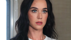 Katy Perrry to skúšala aj na ďalšiu známu herečku! Divoká noc a nevhodné dotyky!