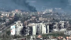 416. deň na Ukrajine: Počet obetí ruského raketového útoku na mesto Slovjansk stúpa