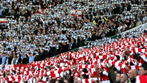 O titule sa rozhodne v mestskom derby v Manchestri