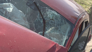 Pri dopravnej nehode zomrela spolujazdkyňa. Auto prešla do protismeru