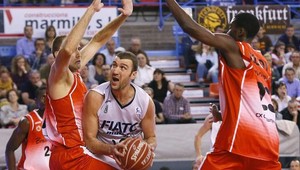 To bol ale kôš! Nádherná basketbalová akcia zakončená trojkou