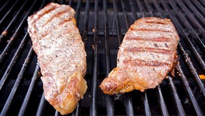 Trápi vás zápcha? Týchto 8 potravín radšej vynechajte!