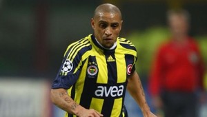 Roberto Carlos sa chce vrátiť do Realu, aj keby mal hrať zadarmo