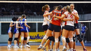 Highlight: Zmrazený Doprastav, trinásty titul pre Sláviu UK