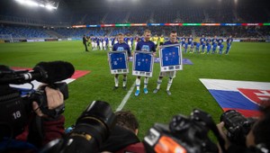 Škrtela si uctili 90 minútami ticha