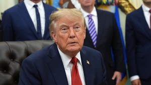 Trump reaguje na útoky na ruské rafinérie: Táto nekonečná vojna sa musí skončiť