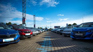 Takmer 100 % ľudí, ktorí si chcú kúpiť ojazdené auto, ho najprv hľadá online