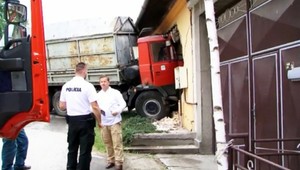 Cesta, na ktorej tatrovka dostala šmyk a skončila v spálni domu, nepatrí nikomu