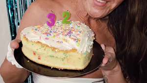 Telo má ako 70-ročná starena, pritom má len 32 rokov: Sara ukázala, čo skrýva pod šatami!