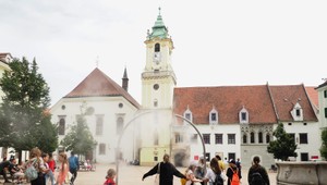 Samosprávy čelia kríze. Konsolidácia a zákony ich tlačia ku škrtom