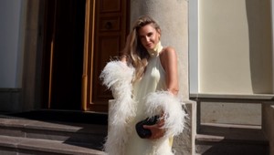Neviete, čo si obliecť na svadbu? Romana Škamlová ukázala farbu, ktorá je elegantná, sexi a stále trendy