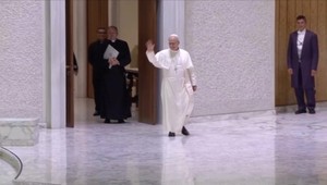 Pápež prvýkrát prijme zástupcov katolíckej asociácie bojujúcej za práva LGBT ľudí a žien v cirkvi