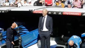 Čoskoro oslávi päťdesiatku. Zidane je stále famóznym technikom