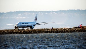 Pribúdajú letecké katastrofy. Problémom sú podvozky