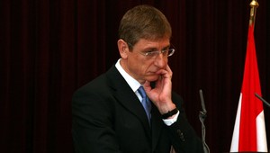Expremiér Gyurcsány bude hlasovať proti dvojakému občianstvu