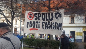 Stop fašizmu. V Bratislave prebehla antifašistická manifestácia