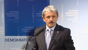 SDKÚ do volieb povedie Dzurinda