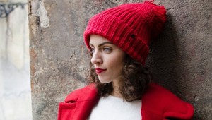 Nákupná maniačka Iveta: Červenú by som mohla nosiť každý deň!