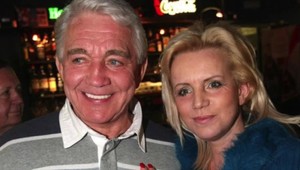 Jiřímu Krampolovi zomrela manželka (†59)! Držal ju v náručí a pokúšal sa o zázrak