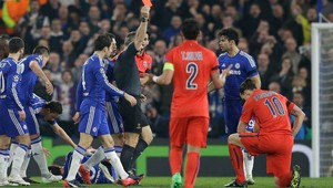 Oslabený PSG vyradil Chelsea! Ibra pod sprchy po pol hodine