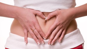 Patríte medzi šťastlivcov, ktorí sa dožijú dlhovekosti? Prezradí to váš pupok