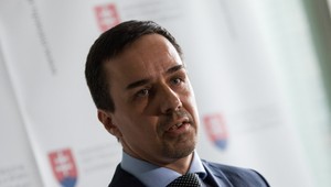 Erik Tomáš sa vracia na Úrad vlády, Ficovi pomôže s komunikáciou s novinármi