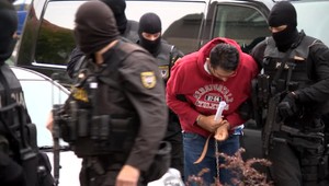 Nishitova žena: Obaja sme čelili rasovým narážkam a útokom