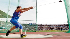 Kladivárka Hrašnová v Pekingu piata, Gatlin 9,91 na 100 m
