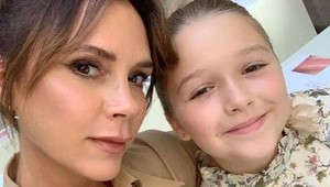 Victoriu Beckham vychválili za šaty pre dcérku: Žiaden luxus, rozkošný model stojí iba pár eur