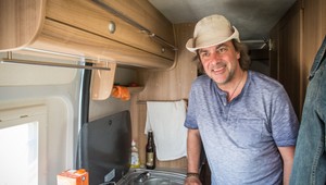 Česká JOJkárska hviezda prekvapuje! Po ťažkých mesiacoch sa herec zamestnal v nemocnici na TEJTO pozícii!