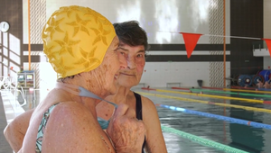 Pod Urpínom pokračuje 26-ročná tradícia. Plavecký maratón láka celé generácie