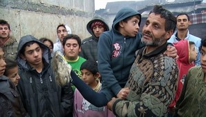 Ivanovi (12) nohy síce nefungujú, no šikovný je ako gymnasta