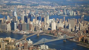 F1: VC USA o dva roky s panorámou Manhattanu