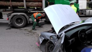 Dráma uprostred frekventovanej cesty v Humennom: vodiči bojovali o život 65-ročného muža