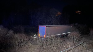 Mimoriadne tragická dopravná nehoda: Kamión sa zrazil s dodávkou. Obaja vodiči boli na mieste mŕtvi