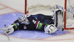 VIDEO. Janusov rozštep druhým najkrajším brankárskym zákrokom