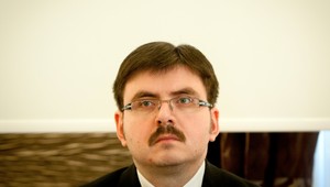 Primátor Partizánskeho chce odoberať deti a posiela ich na internát