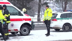 Tragédia v centre Nitry. Záchranári sa muža snažili oživovať desiatky minút