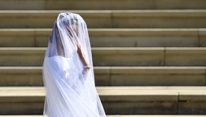 Návrhárka obvinila Meghan z okopírovania šiat, umlčali ju