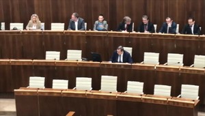 Poslanci parlamentu sa zaoberali spornou novelou zákona o prokuratúre