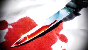 Žena dobodala na smrť manžela a 9-ročného syna!