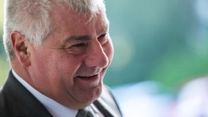 Érsek by sa mal viac zaujímať o meškajúcu výstavbu úsekov D1, odporúča Zajac