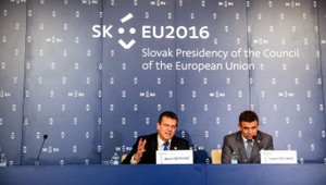 Lídri krajín Únie opäť rokovali. Tentokrát o pitnej vode či cenách energie