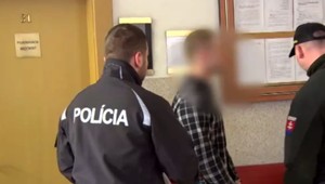 Tyran z Prievidze surovo ubližoval svojej družke. Takéto zverstvo na nej páchal