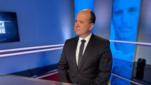 Analýzy Na hrane s ministrom Wlachovským a Václavom Hříchom: Fackovanie môže byť kauzou, ktorá Kollárovi zlomí krk