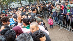 Nemecko opäť predĺži hraničné kontroly, pre nával migrantov