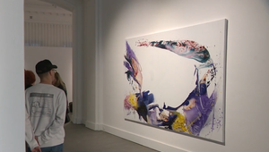 Max Frintrop v Bratislave: Výstava „Skreslené informácie“ očarila milovníkov umenia