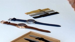 Z odpadu hodinky. Baterku netreba meniť, ide na solárnu energiu